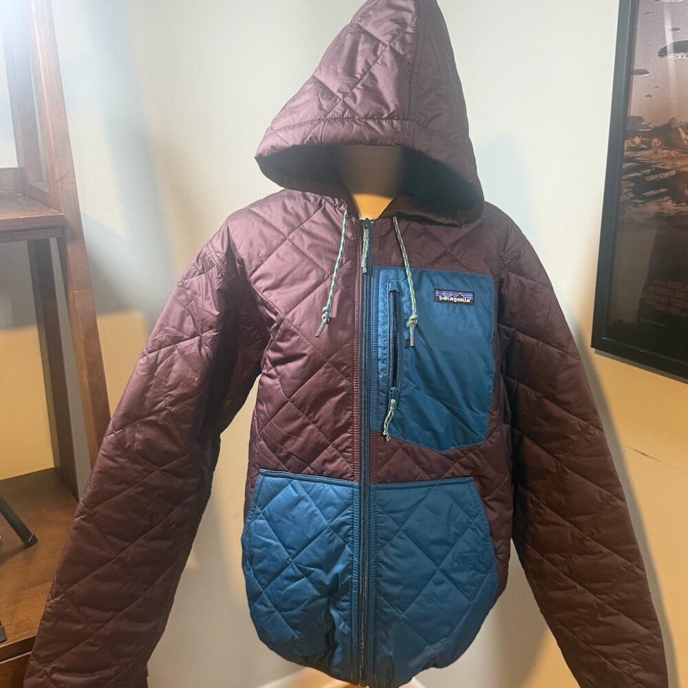 Patagonia Quilted Hooded Bomber Jacket in Burgundy and Blue